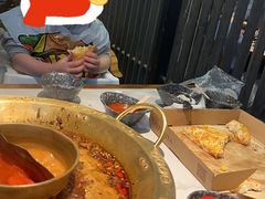 -哥老官重庆美蛙鱼头(宝山龙湖店)