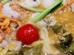 -山城外·非遗酸菜鱼(蜀都万达店)