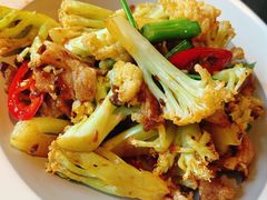 小炒有机花菜-上名堂·鱼头好吃(体育场路店)