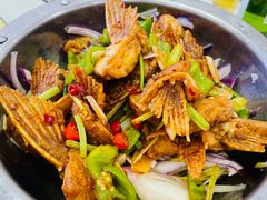 干锅鱼翅-奥华餐厅·老张记(台基厂店)