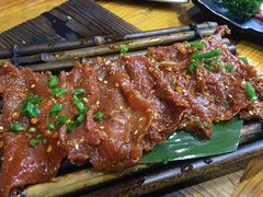 -炙忧烤肉屋(中国铁建广场店)