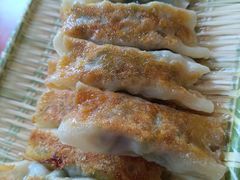 -锅贴王海鲜小馆