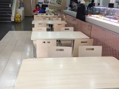 -来必堡(娄山关路店)