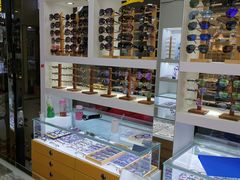 -广州宝岛眼镜武汉和光眼镜市场西区店