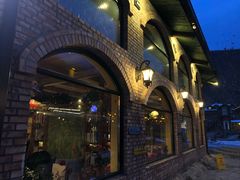 -北京水岸山吧度假村(雁栖镇店)