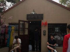 -荒岛书店(黄县路店)