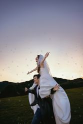-城市花园婚纱摄影
