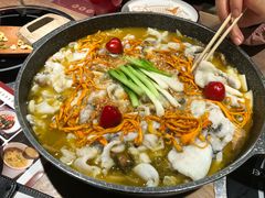 -山城外·非遗酸菜鱼(蜀都万达店)