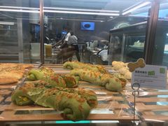 -奈雪的茶(亨特国际广场店)