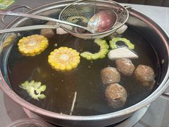 -官塘陈记鱼生·潮汕砂锅粥·牛肉火锅(潮枫路总店)