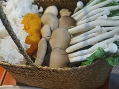 -老员外骨汤火锅(海州古城店)