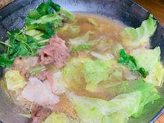 -半步颠小酒馆(繁花中心)