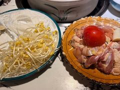 -谢云贵清香水煮鸡火锅(总店)