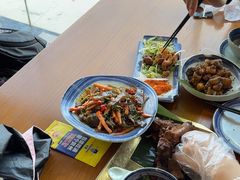 -包整·丝娃娃(一览甲秀楼风景店)