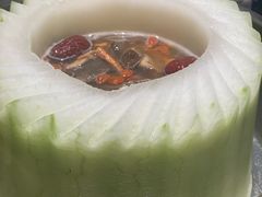 -得意咚瓜·顺德鱼生·冬瓜火锅(深圳首店)