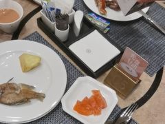 -怡聚轩全日制自助餐厅(大中华喜来登酒店)