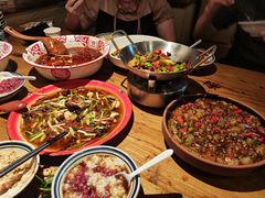 -泥糊破店小酒馆·团建聚餐(南京西路店)