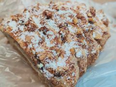 核桃奶油芝士面包-巴黎贝甜(周浦海印店)