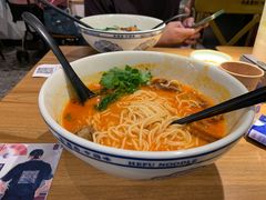 番茄香草汤雪花肥牛面-和府捞面(壹方天地店)