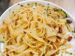 -西部马华清真兰州牛肉面·烧烤夜市(三里河店)