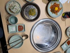 -韩食王妃家(明洞中央店)
