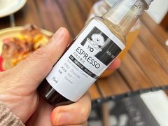 -YOLO COFFEE悠乐咖啡