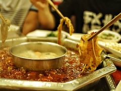 -山城年华老火锅(玉林店)