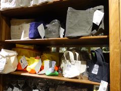 -RGF(巨鹿路店)