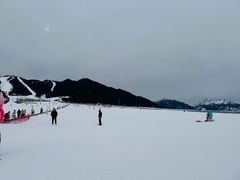 -丝绸之路山地度假区滑雪场