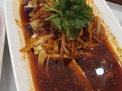 -巴特餐饮6加1音乐餐吧·新疆菜