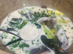 -云中鱼蒸汽石锅鱼(川沙百联店)