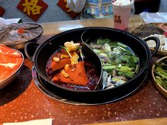-赵美丽·重庆社区火锅·直营店(火车东站·中豪国际店)