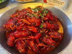 -巴厘龙虾·榜首油焖大虾(音乐学院·沿江酒馆店)