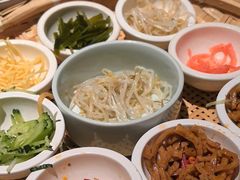 -包整·丝娃娃(一览甲秀楼风景店)