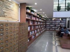-朝阳区图书馆(小庄店)