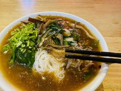 -胡仕光陵水酸粉
