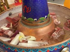 -毛辣果·贵州红酸汤牛肉火锅(西单店)
