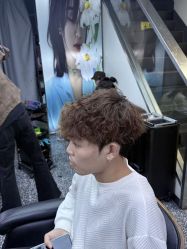 -藤野造型专业烫染接发