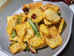 干锅土豆片-茅庐川菜(青岛凯德店)