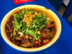 -马路边边串串香形象店(磐石路店)