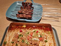 -街角等你.大连海鲜烧烤.经典铁板海鲜串(西安路店)