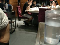 大堂-海底捞火锅(杭州庆春路夜宵主题店)