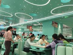-季季红火锅(柳州城中万达二店)