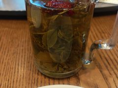 -清真·胖妈妈手抓餐厅(定西路长城宾馆店)