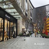 渝州宾馆周边美食，两家面包甜点烘培爆火