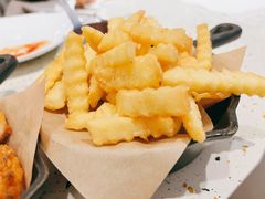 -必胜客(WOW中央公园店)