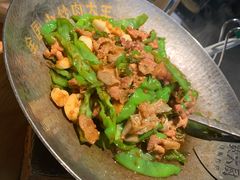 -费大厨辣椒炒肉(万家丽一店)