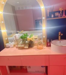 -莎蔓莉莎美容会所