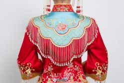 -Lady  Jane高端婚纱礼服馆