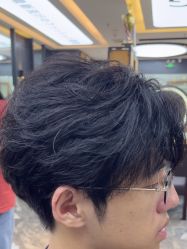 -藤野造型·专业烫染店